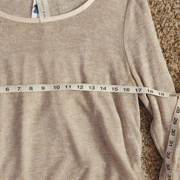 Society Girl Top  - Picture 9 of 10